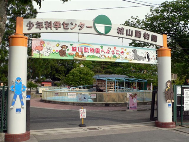 長野市城山動物園,混雑状況,夏休み,盆休み,アクセス,駐車場