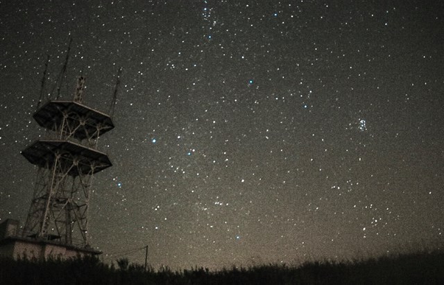 オリオン座流星群,見える方角,見える時間,ピーク,2019,観測スポット,穴場,北海道